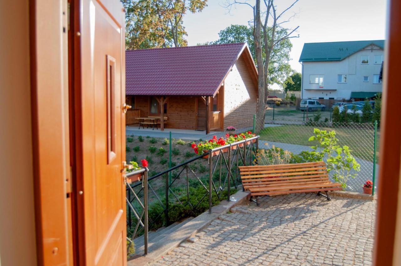 Jantar Pokoje I Domki U Reni Esterno foto