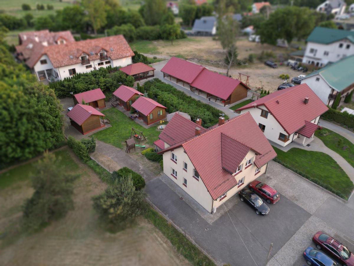 Jantar Pokoje I Domki U Reni Esterno foto