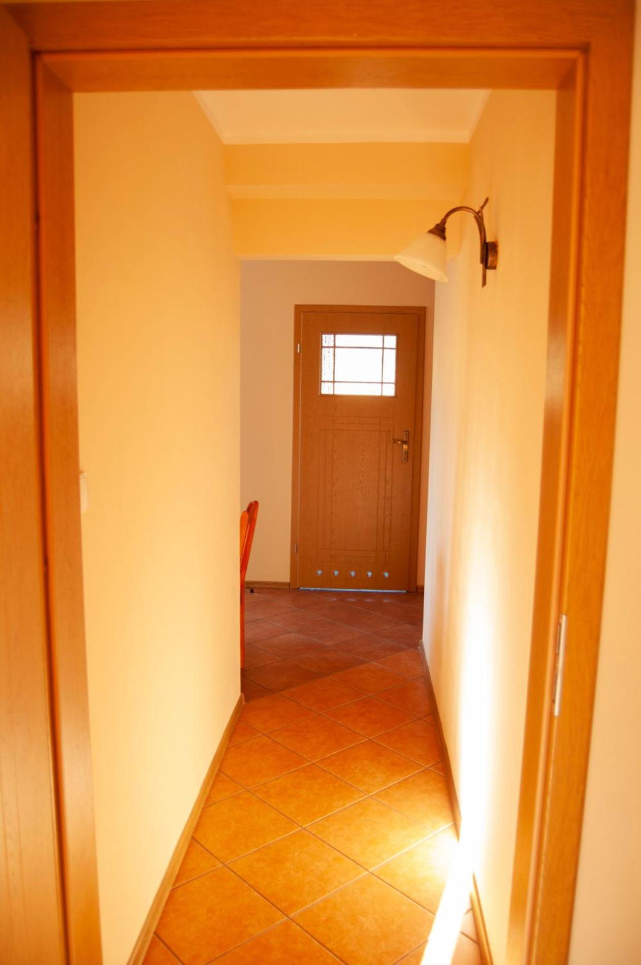 Jantar Pokoje I Domki U Reni Camera foto